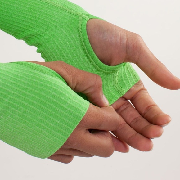 Lululemon Run: Swiftly Tech Long Sleeve
Frond Green 8 - Picture 7 of 14